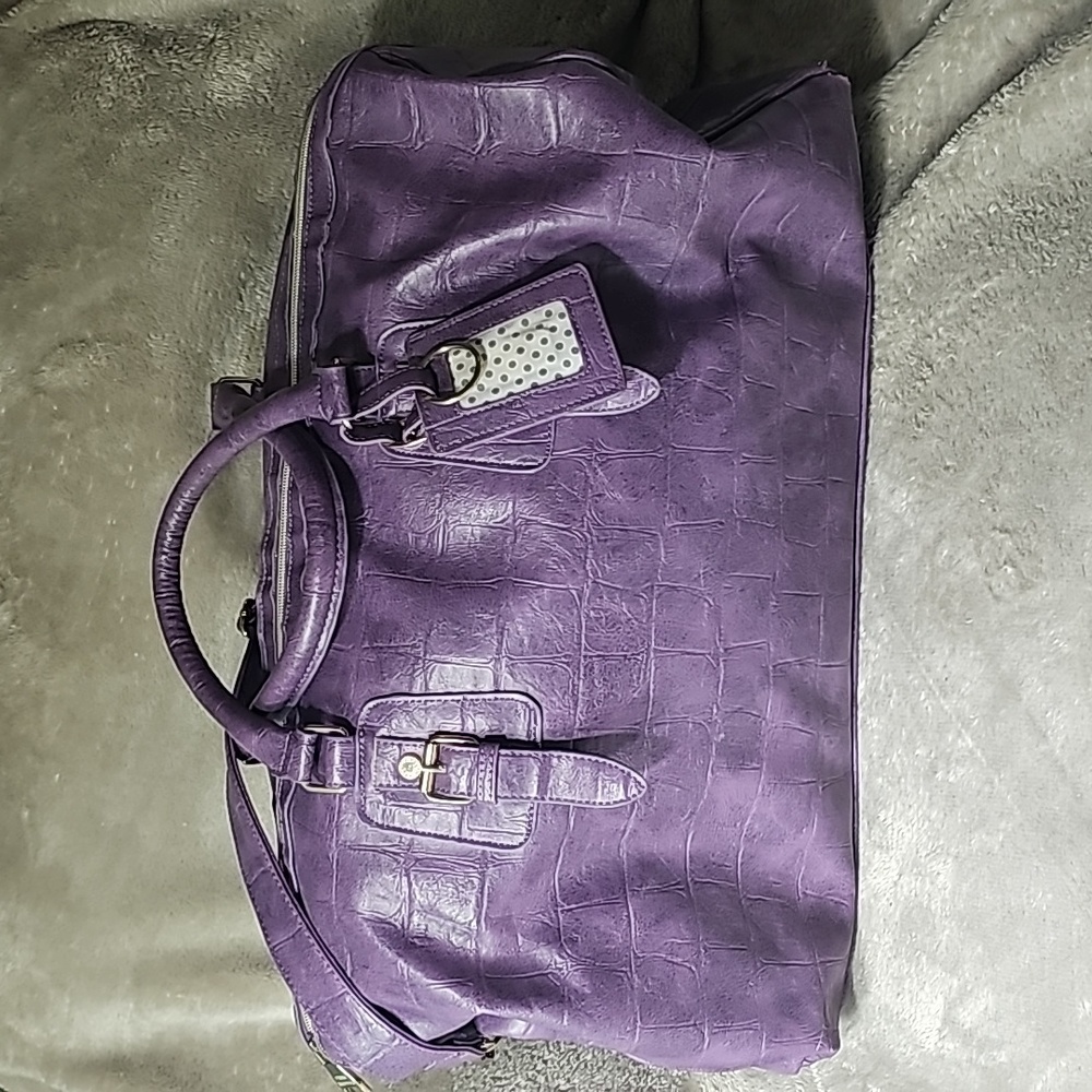 STEVE MADDEN PURPLE TRAVEL DUFFLE BAG